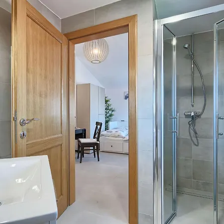 La Mer-2 By Interhome Appartement Pula